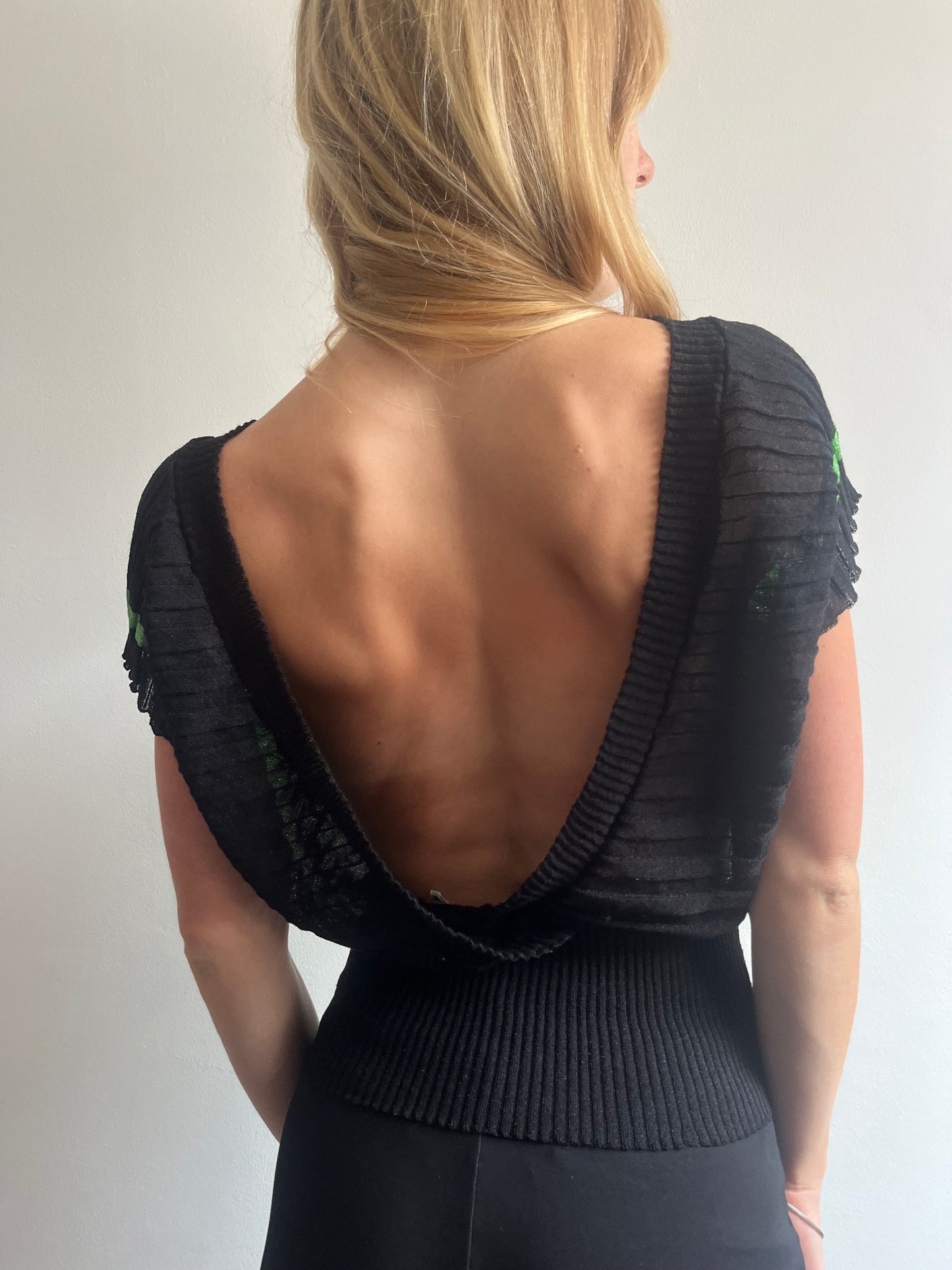Killah backless sporty black green knit top